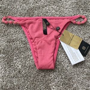 Small bikini bottoms pink